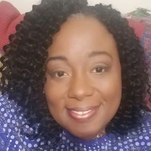 Meet your Posher, Keisha